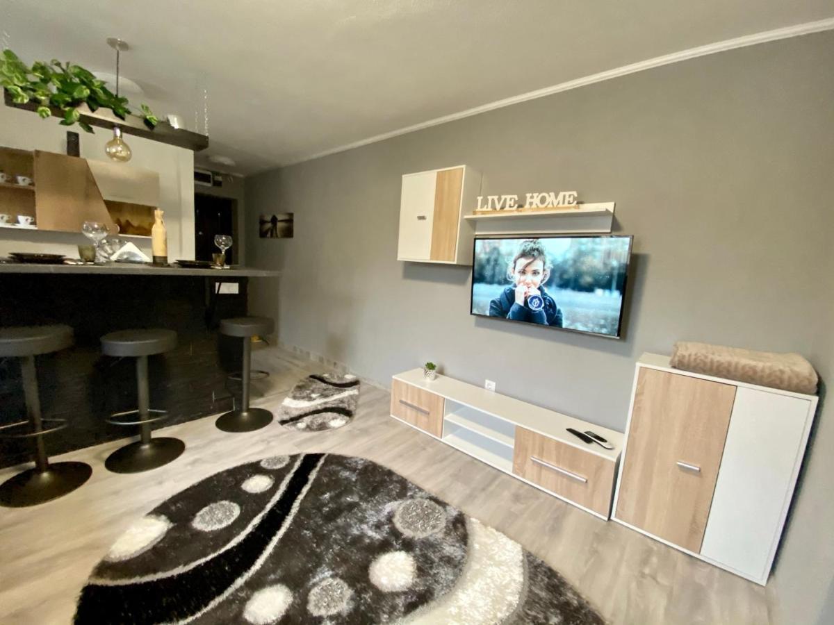 T&T Apartman Praid Ngoại thất bức ảnh